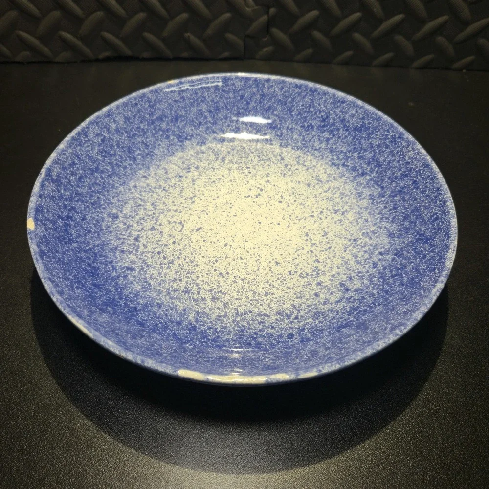 Aparicio Ceramics Blue And White Splatter Paint Design 9 1/4